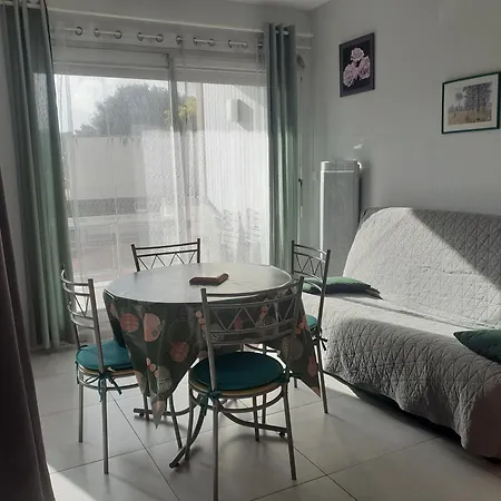 Ronce Les Bains Apartment *